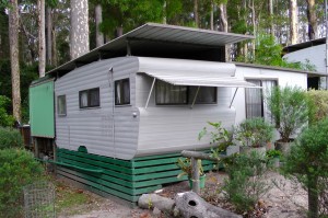 This on site caravan and annexe is for sale at Durras Lake North on the NSW South Coast
